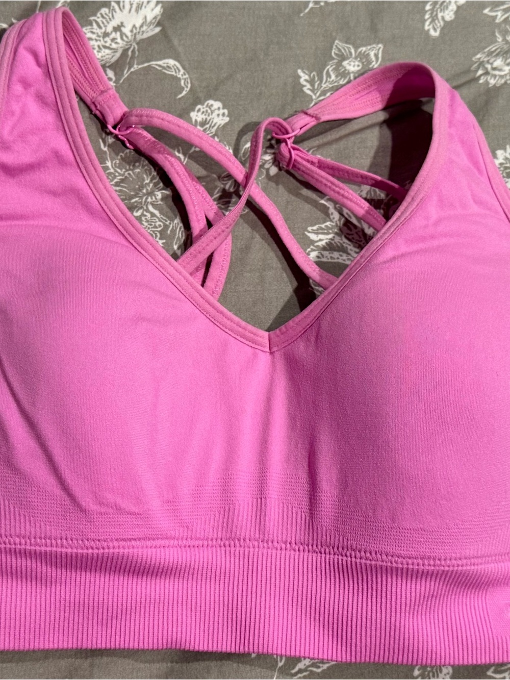 Victoria's Secret Pink Crisscross Seamless Sports Bralette